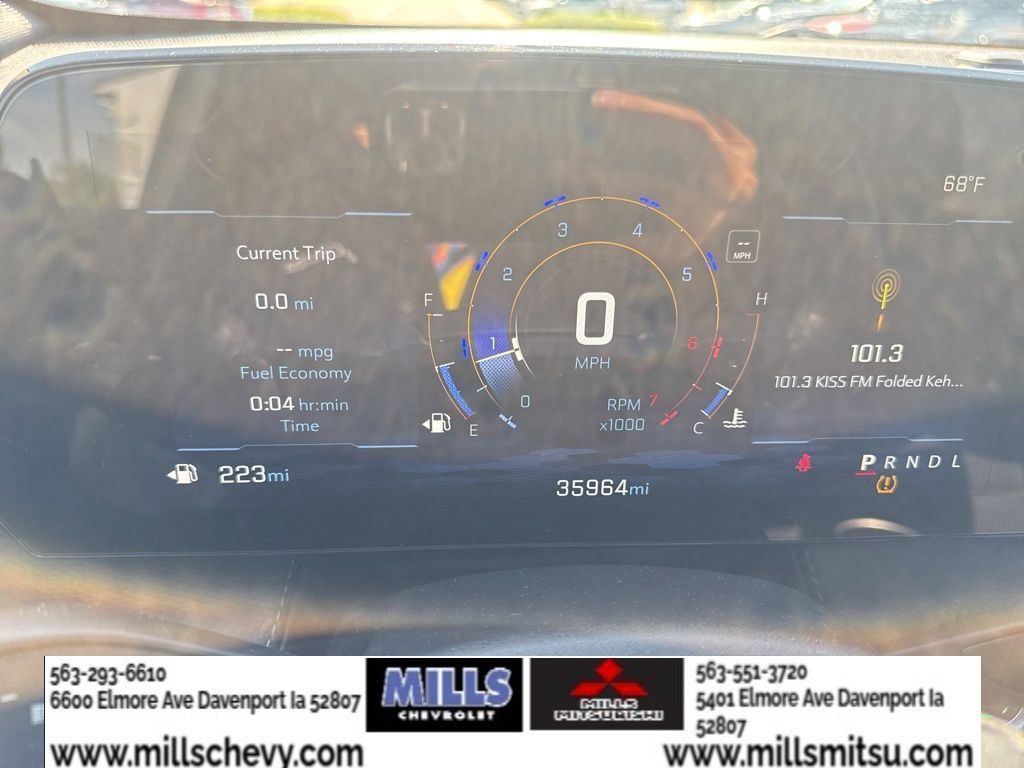 Used 2025 Chevrolet Equinox LT FWD image 11