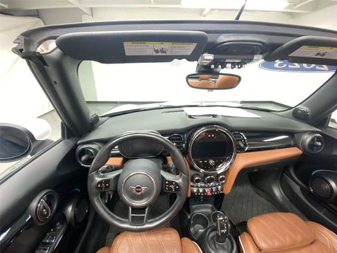 Certified 2023 MINI Cooper S FWD image 31