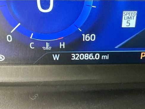 Used 2022 Ford Explorer ST w/ Equipment Group 401A AWD/4WD image 17