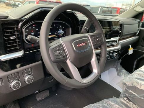 New 2026 GMC Sierra 2500 SLE image 14