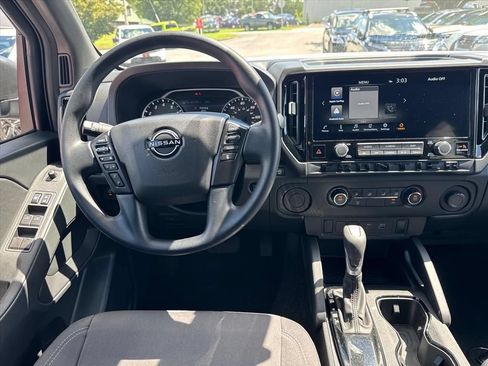 Certified 2026 Nissan Frontier SV RWD image 12