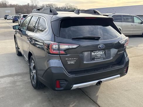 Used 2020 Subaru Outback Limited w/ Popular Package #2 image 4