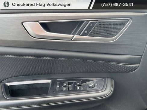 Used 2024 Volkswagen Atlas Cross Sport SE AWD/4WD image 14