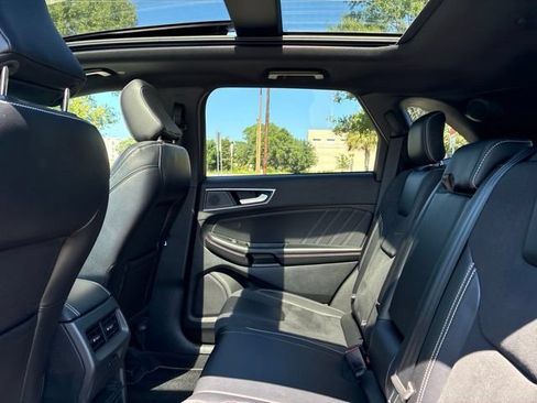 Used 2024 Ford Edge ST w/ Equipment Group 401A AWD/4WD image 22