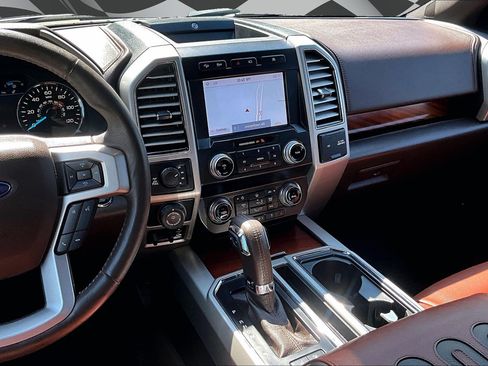 Used 2020 Ford F150 King Ranch w/ Equipment Group 601A Luxury AWD/4WD image 6