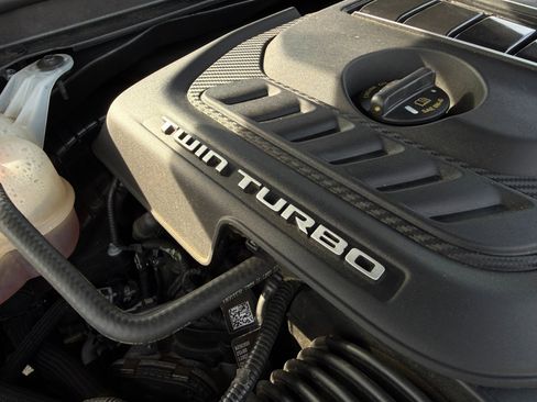 Used 2022 Jeep Grand Wagoneer Series III w/ Rear Seat Video Group 1 image 69