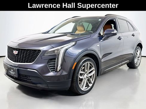 Used 2022 Cadillac XT4 Sport w/ Comfort Package FWD image 1