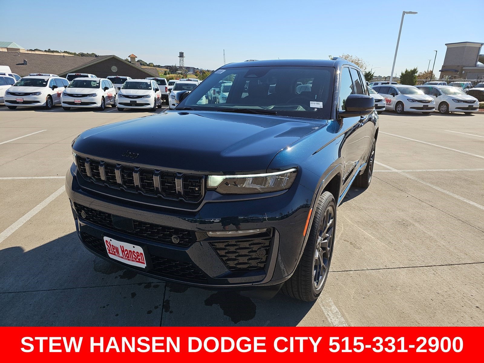 New 2027 Jeep Grand Cherokee Summit AWD/4WD image 1