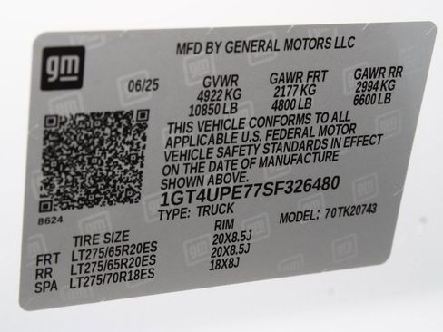 Used 2025 GMC Sierra 2500 AT4 image 83