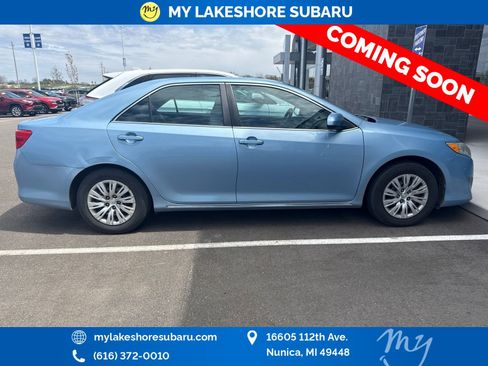 Used 2014 Toyota Camry LE FWD image 7