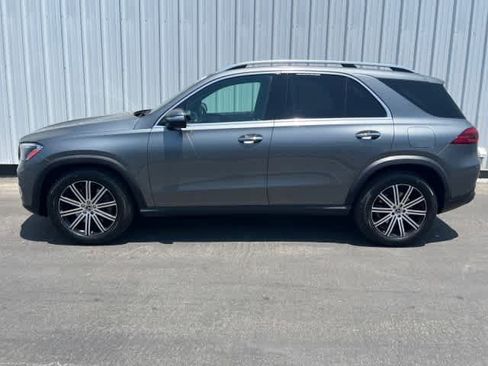Certified 2025 Mercedes-Benz GLE 450e 4MATIC image 3