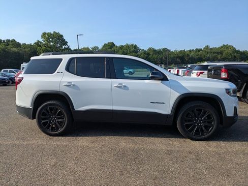 Used 2023 GMC Acadia SLE w/ Driver Convenience Package AWD/4WD image 4