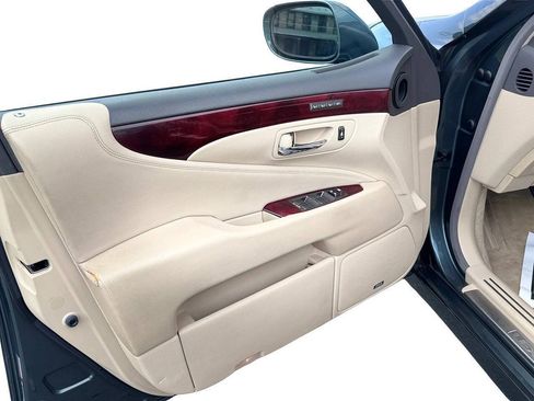 Used 2009 Lexus LS 460 AWD image 6