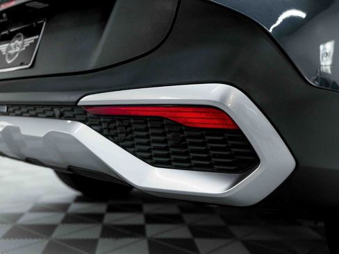 Used 2025 Kia Sportage EX w/ Premium Package image 22