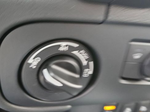 New 2026 Nissan Frontier SV w/ All-Weather Content Package AWD/4WD image 21