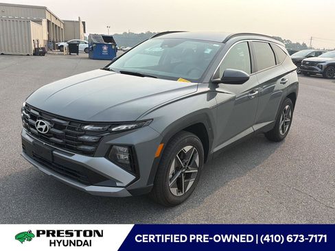 Certified 2025 Hyundai Tucson SEL AWD/4WD image 1
