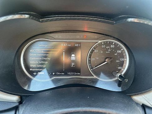 Used 2021 Nissan Versa SV image 11