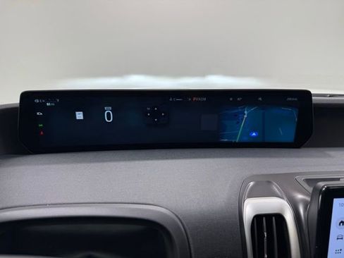 New 2025 Ford Expedition Max Active RWD image 17