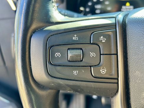 Used 2023 GMC Yukon Denali Ultimate image 21