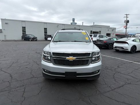 Used 2020 Chevrolet Suburban LT AWD/4WD image 3