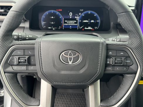 New 2026 Toyota Tacoma TRD Off-Road AWD/4WD image 21