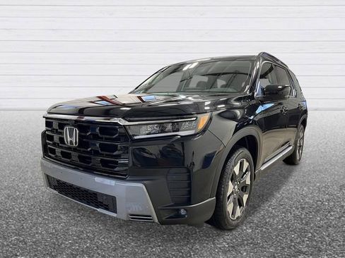 New 2026 Honda Pilot Touring image 10