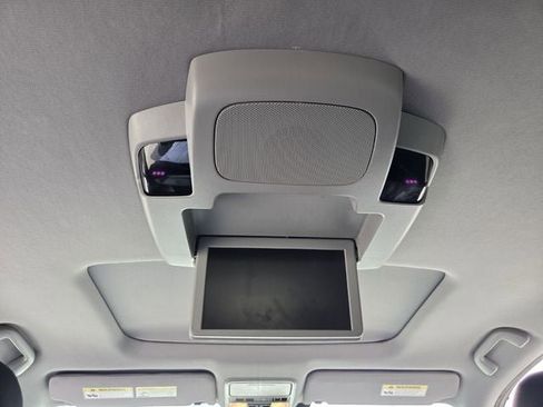 Used 2021 Honda Pilot Touring image 14