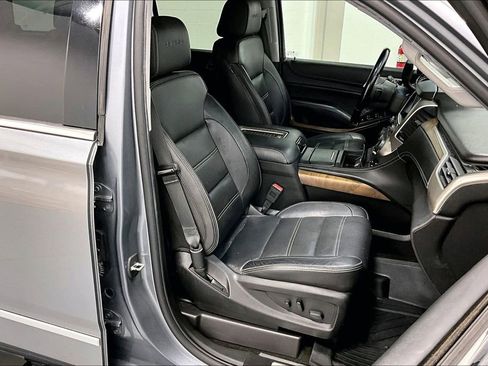Used 2018 GMC Yukon Denali w/ Denali Ultimate Package AWD/4WD image 9