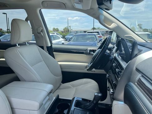 Used 2023 Lexus GX 460 Premium w/ Premium Plus Package AWD/4WD image 6