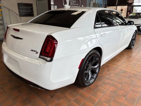 Used 2021 Chrysler 300 S image 7