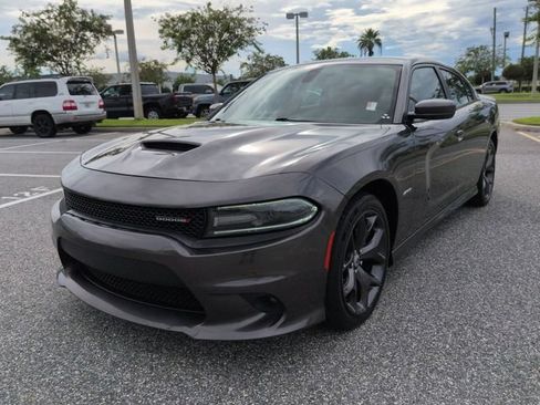 Used 2019 Dodge Charger R/T RWD image 8