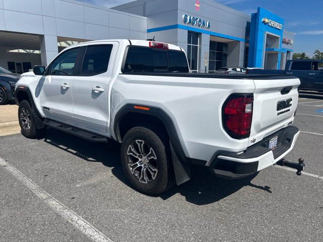 Used 2025 GMC Canyon AT4 w/ Technology Plus Package AWD/4WD image 4