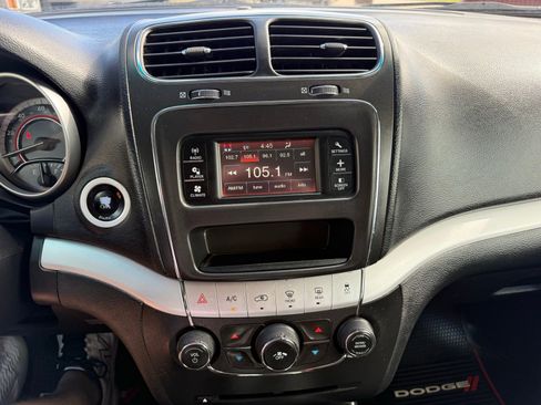 Used 2014 Dodge Journey American Value Package FWD image 16
