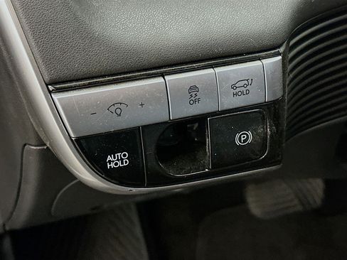 Used 2023 Hyundai Ioniq 5 SEL image 17