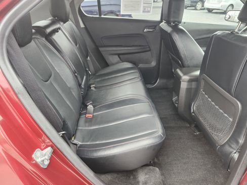 Used 2017 Chevrolet Equinox LT w/ Convenience Package image 18