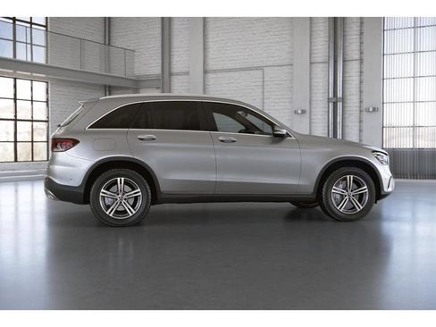 Certified 2022 Mercedes-Benz GLC 300 4MATIC image 18