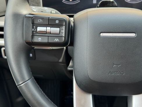 Used 2024 Hyundai Santa Fe SEL FWD image 20