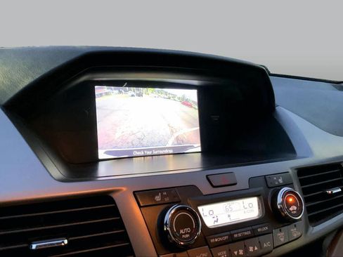Used 2016 Honda Odyssey EX-L image 28