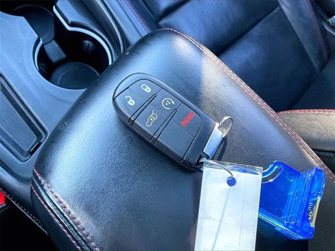 Used 2024 Dodge Durango GT image 30