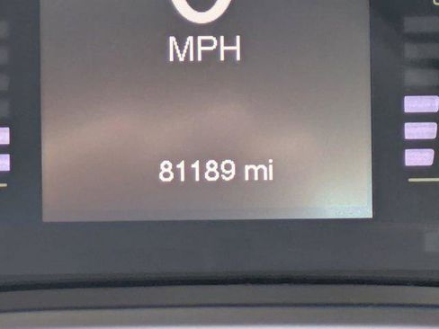 Certified 2017 Jeep Cherokee Latitude w/ Cold Weather Group image 24