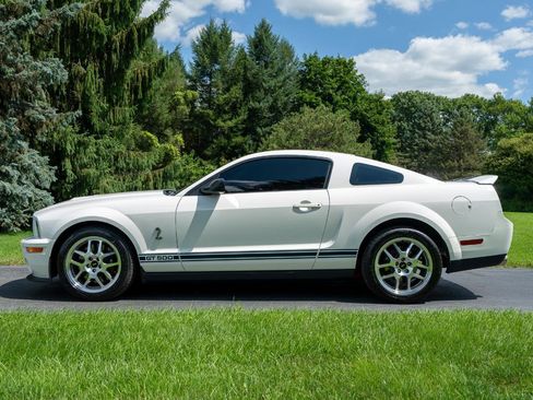 Used 2008 Ford Mustang Shelby GT500 RWD image 6