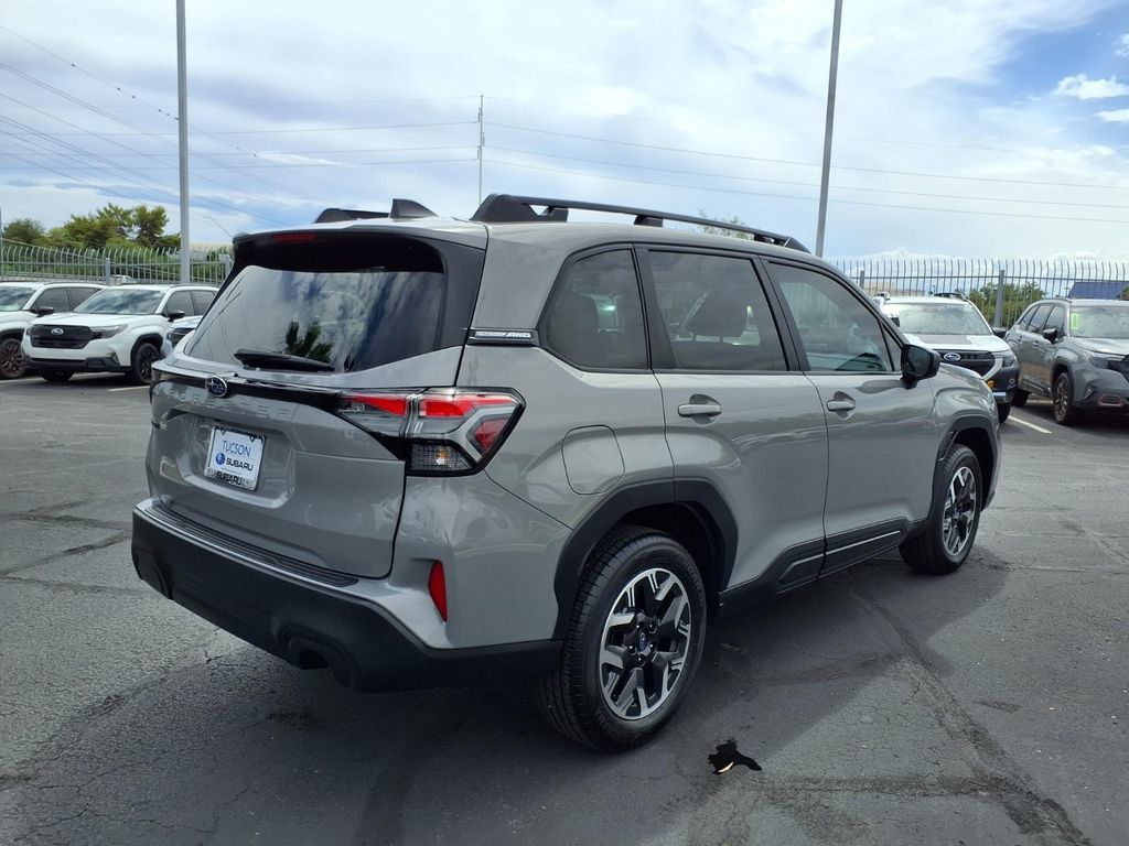 Used 2026 Subaru Forester Premium AWD/4WD image 10