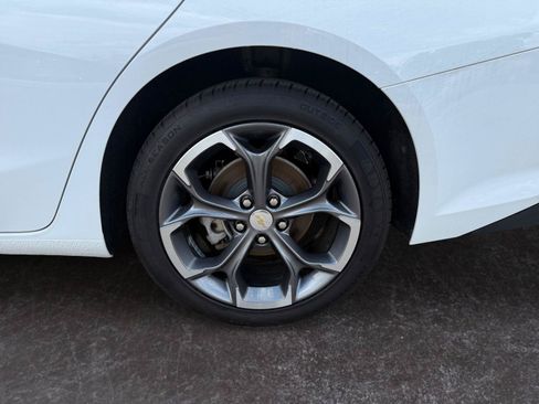 Used 2024 Chevrolet Malibu LT FWD image 25