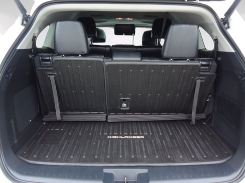 Used 2022 Toyota Highlander Limited AWD/4WD image 35