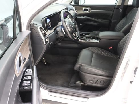 Used 2023 Kia Sorento SX Prestige AWD/4WD image 14