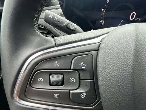 Used 2024 Buick Envista Sport Touring w/ Convenience I Package FWD image 21