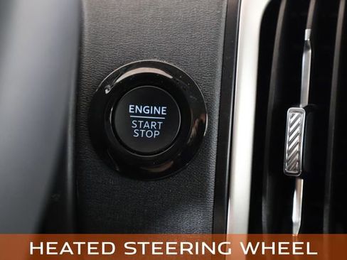 Used 2025 Ford Expedition Active AWD/4WD image 33