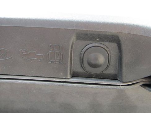 Certified 2022 Ford F150 Lightning Pro AWD/4WD image 18