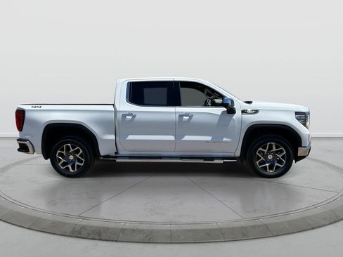 New 2026 GMC Sierra 1500 SLT w/ SLT Premium Plus Package AWD/4WD image 9