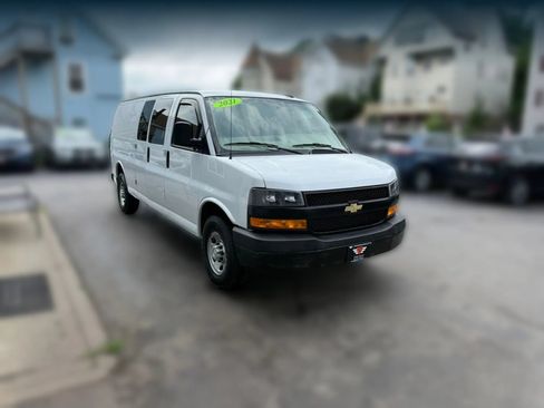 Used 2021 Chevrolet Express 2500 Extended w/ Driver Convenience Package RWD image 2